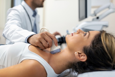 Thyroid Symptoms in Females