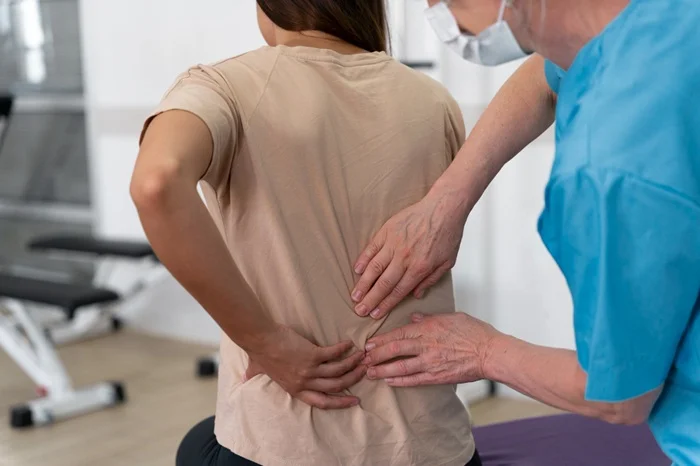 Ayurvedic Treatment For Back Pain in Amravati Back Pain Treatment